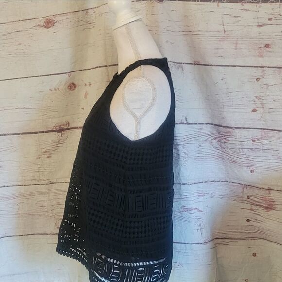 Vince Sleeveless Lace Overlay Top Size 6 - Picture 3 of 6